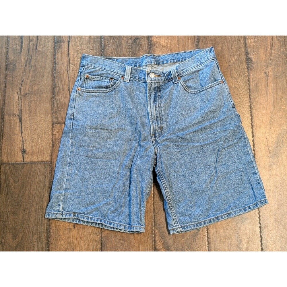 VTG Levi's 550 Relaxed Fit Jean Shorts Men's Size 36 Light Wash Baggy